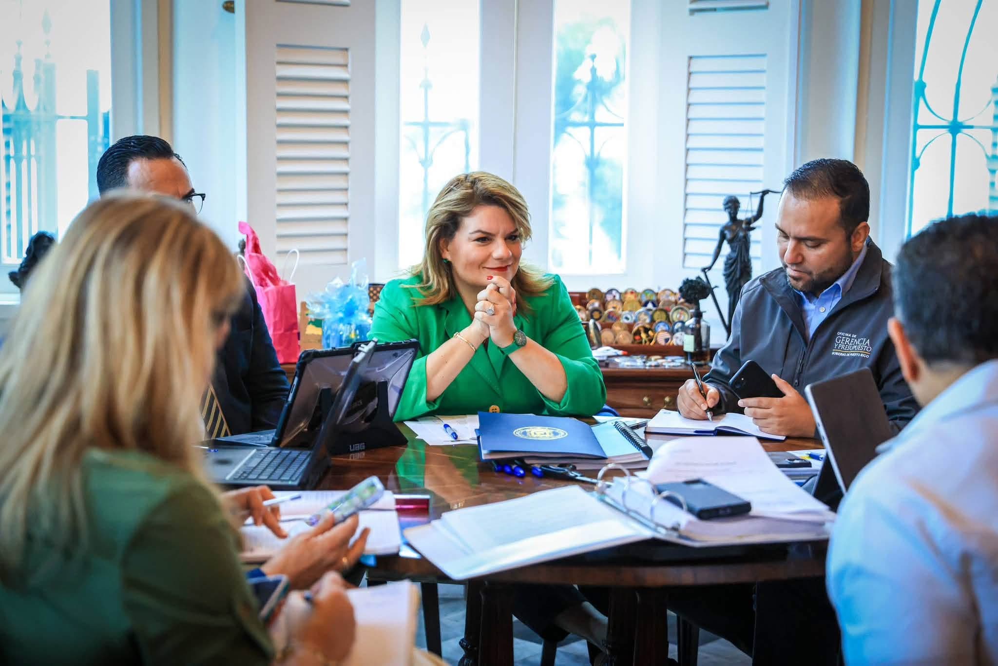 Gobernadora propone eliminar IVU a alimentos preparados