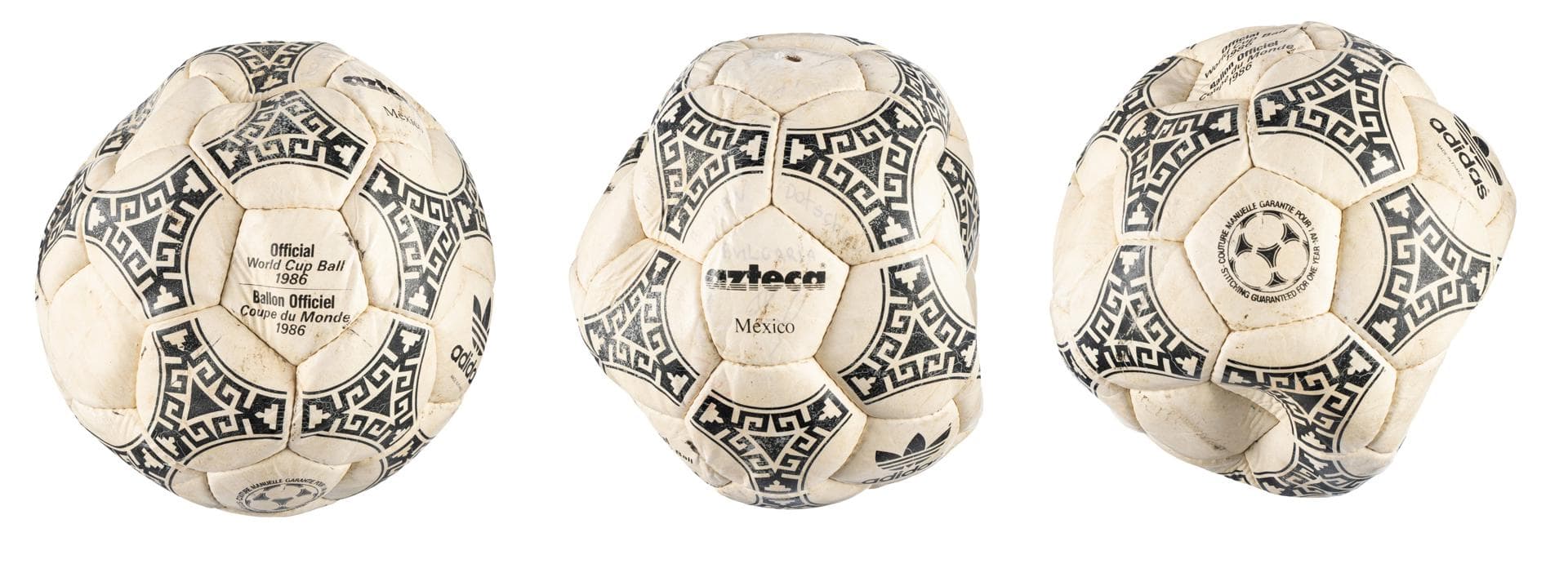 El balón de la "Mano de Dios" de Maradona se subasta por más de 3 millones de dólares