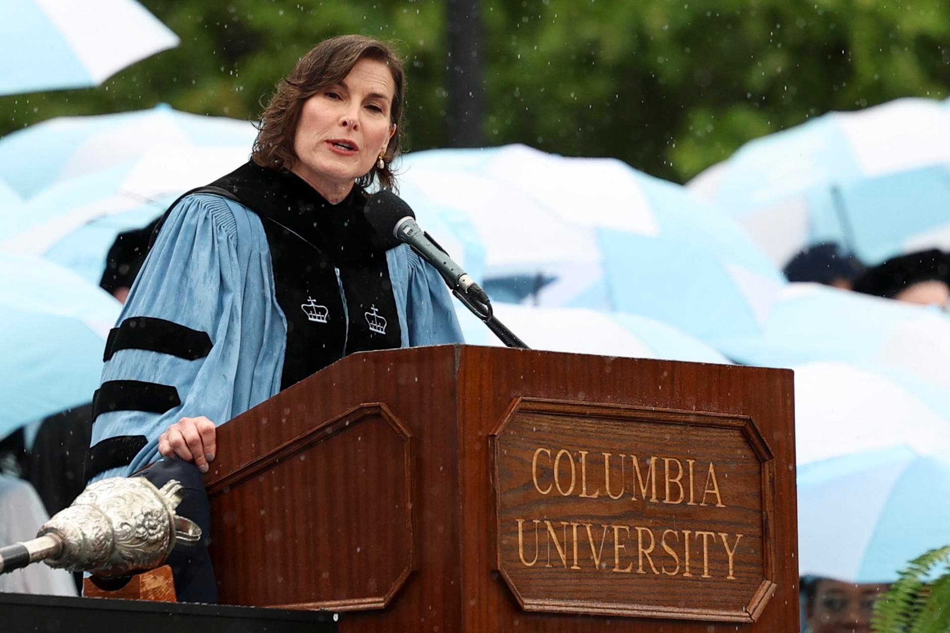 Universidad de Columbia acepta resolver conflicto con Trump