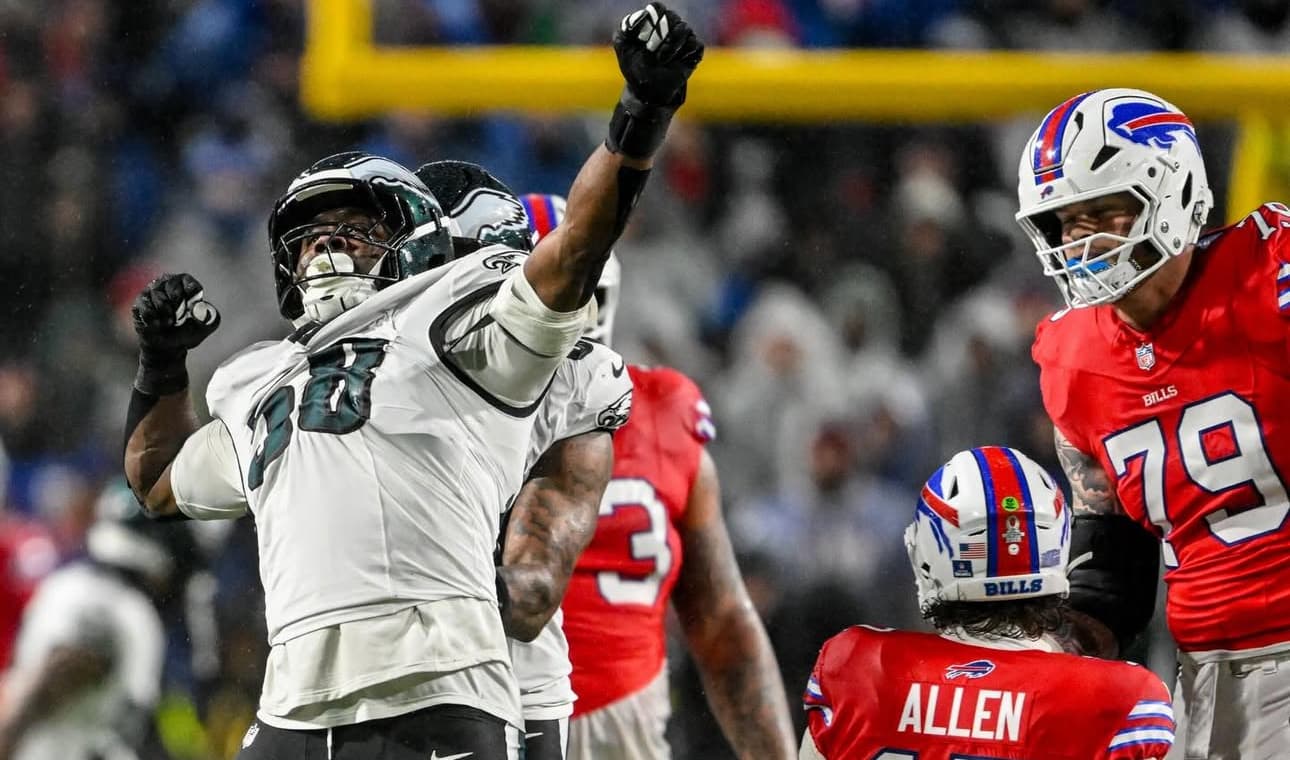 Los Eagles derrotan a Bills en su cacería por la cima del Este de AFC