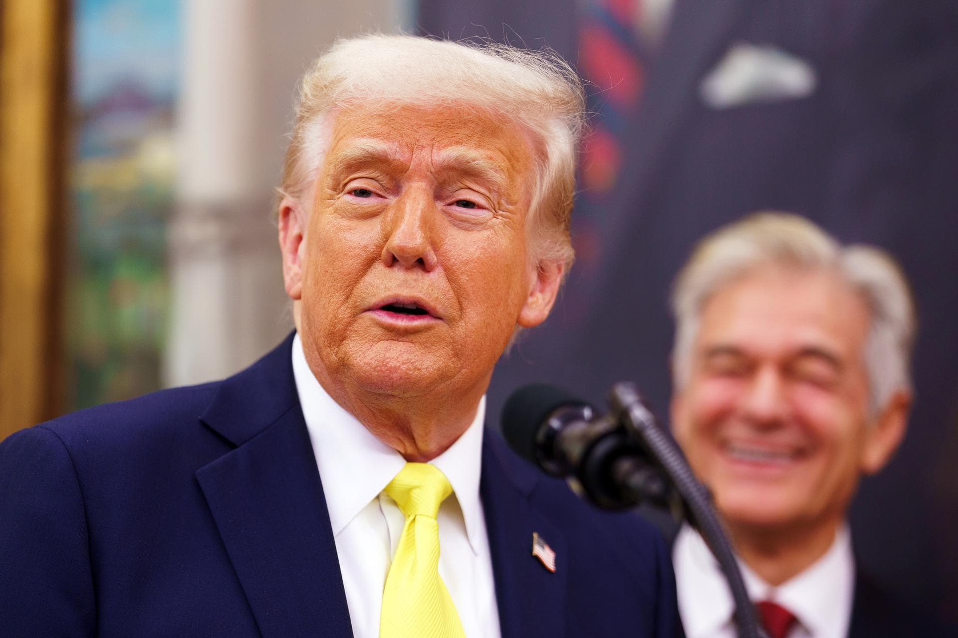 Trump pierde apoyo en tema migratorio, según sondeo de The Washington Post
