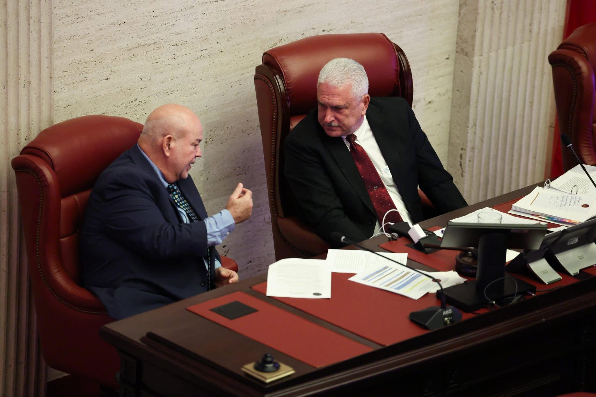 Rivera Schatz reitera apertura a sesión extraordinaria para atender la Reforma Contributiva