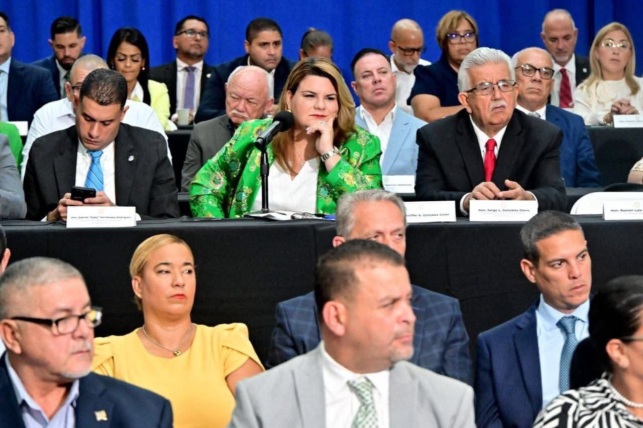 Jenniffer González: “No existe ninguna investigación en mi contra; basta ya de difamaciones e insinuaciones falsas”