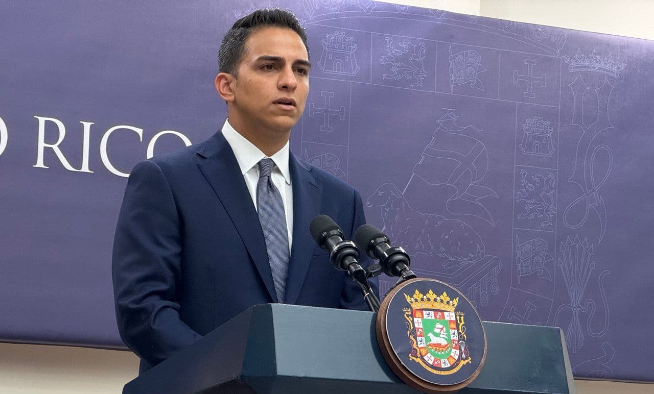 Anuncian servicios de preparación y radicación de planilla