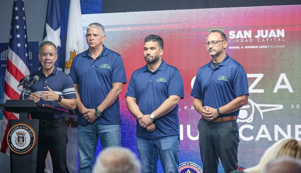 Regresa a San Juan el avión Cazahuracanes tras más de una década