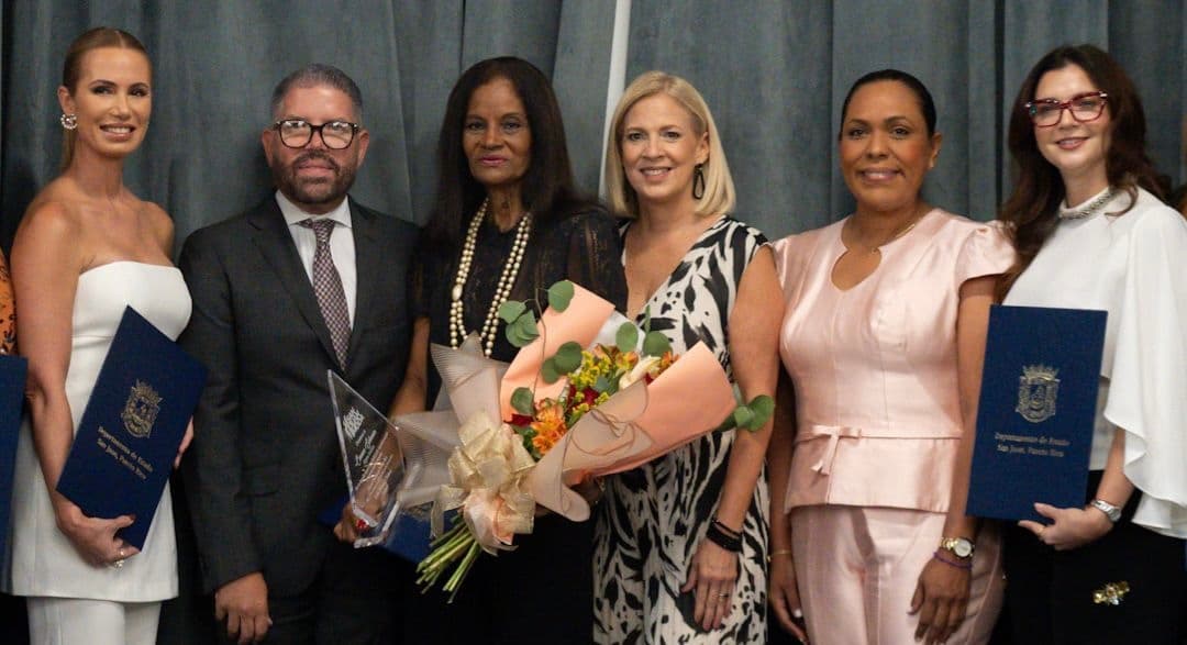 San Juan Moda celebra el Día del Modelo reconociendo a la modelo Carmen Salamán