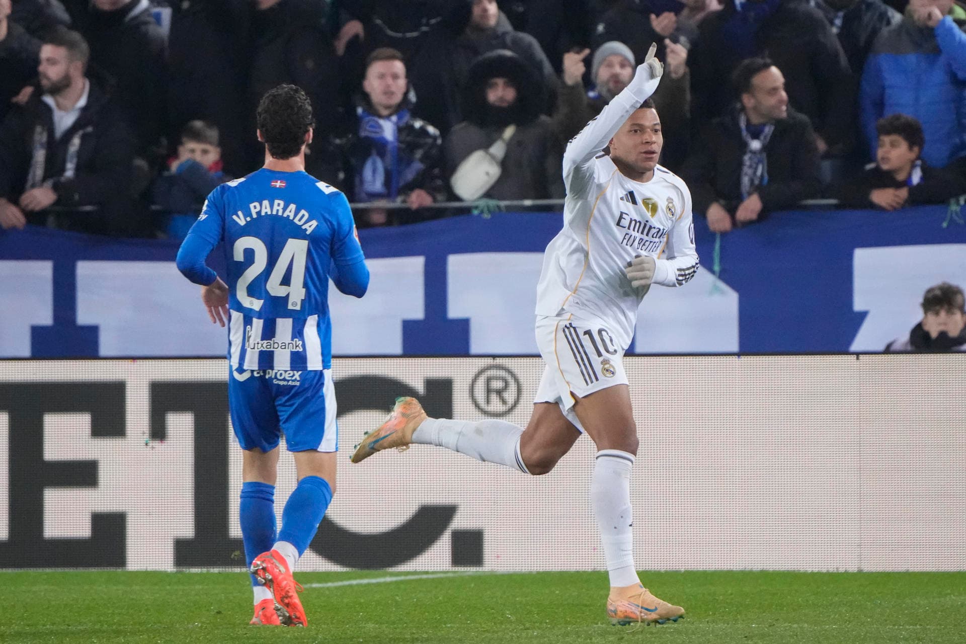 Mbappé y Rodrygo dan aire al Real Madrid