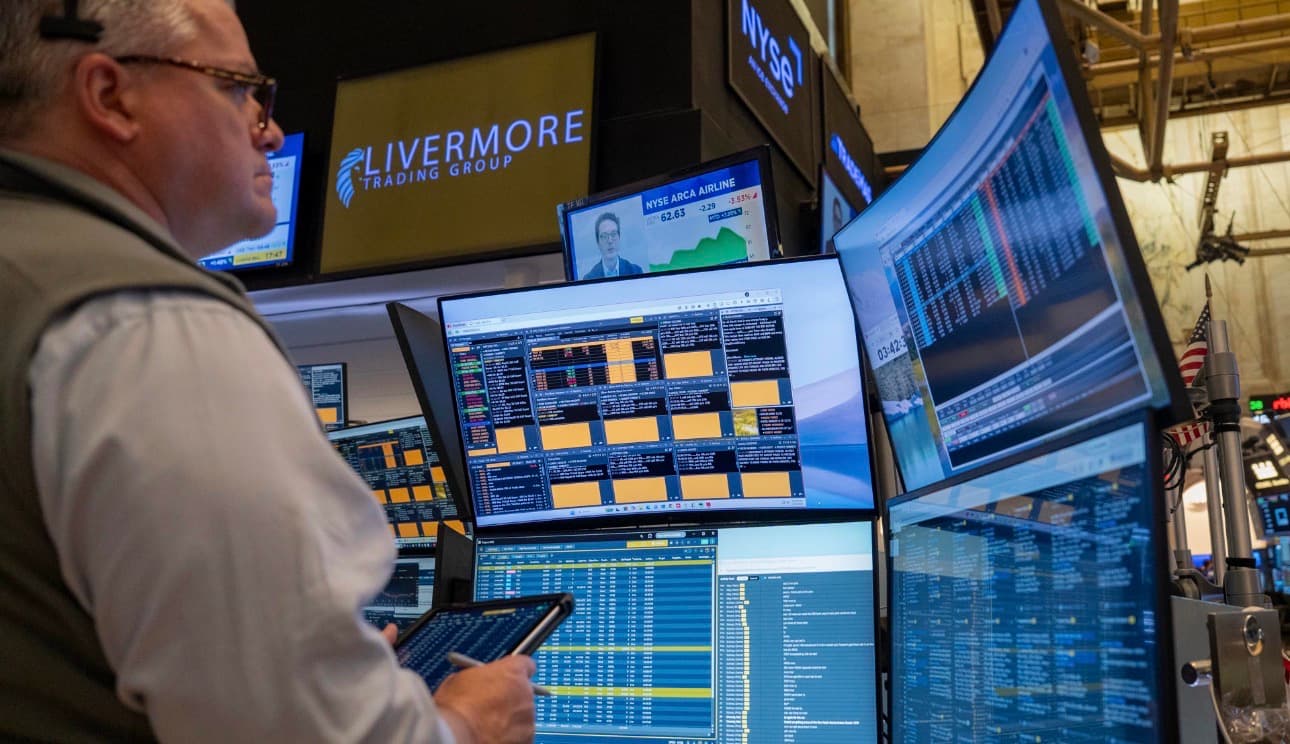 Wall Street inicia junio con otro triple récord, más atento a las tecnológicas que a Irán