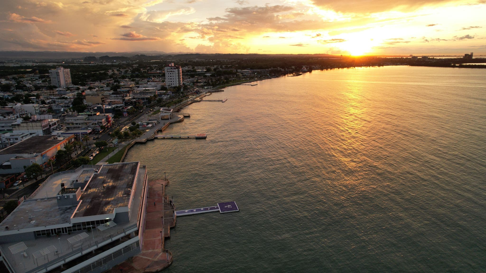 Regresan las estampas de los 78 pueblos al Encendido Navideño de Cataño