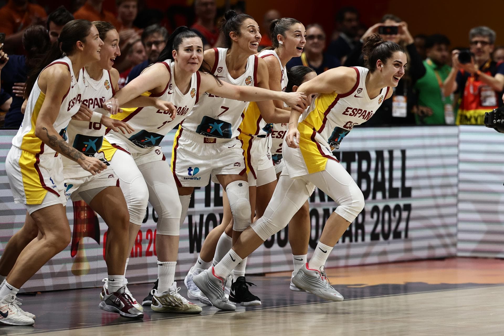 Iyana Martín lidera a España hacia el bronce mundial