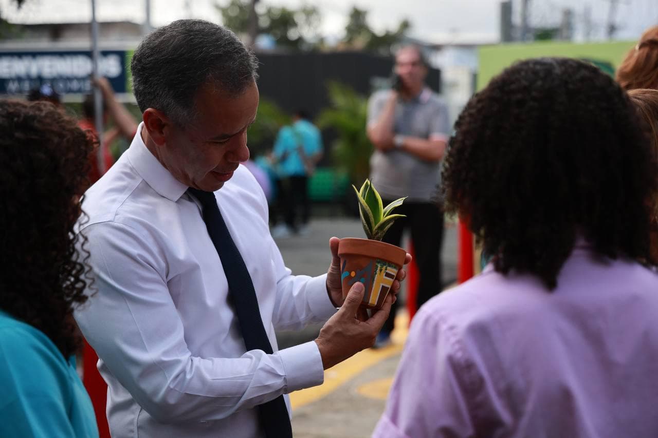 San Juan inaugura programa de Agroempresarismo en sus Escuelas Municipales