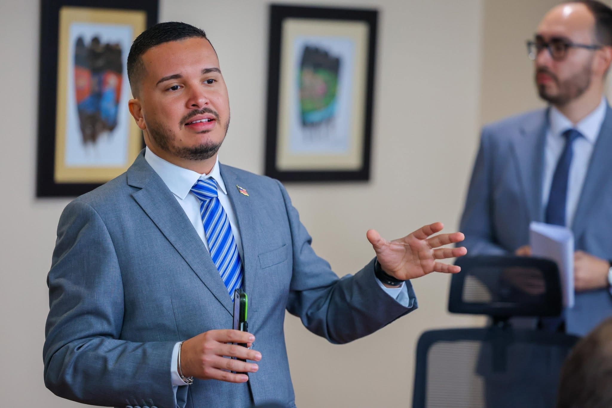 Destacan avances en educación, seguridad y tecnología aplicada al servicio público