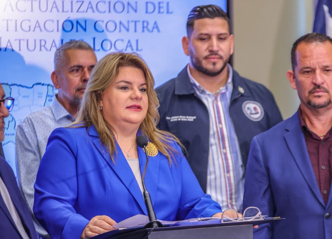 Gobernadora decreta día de duelo por fallecimiento de Alex Delgado