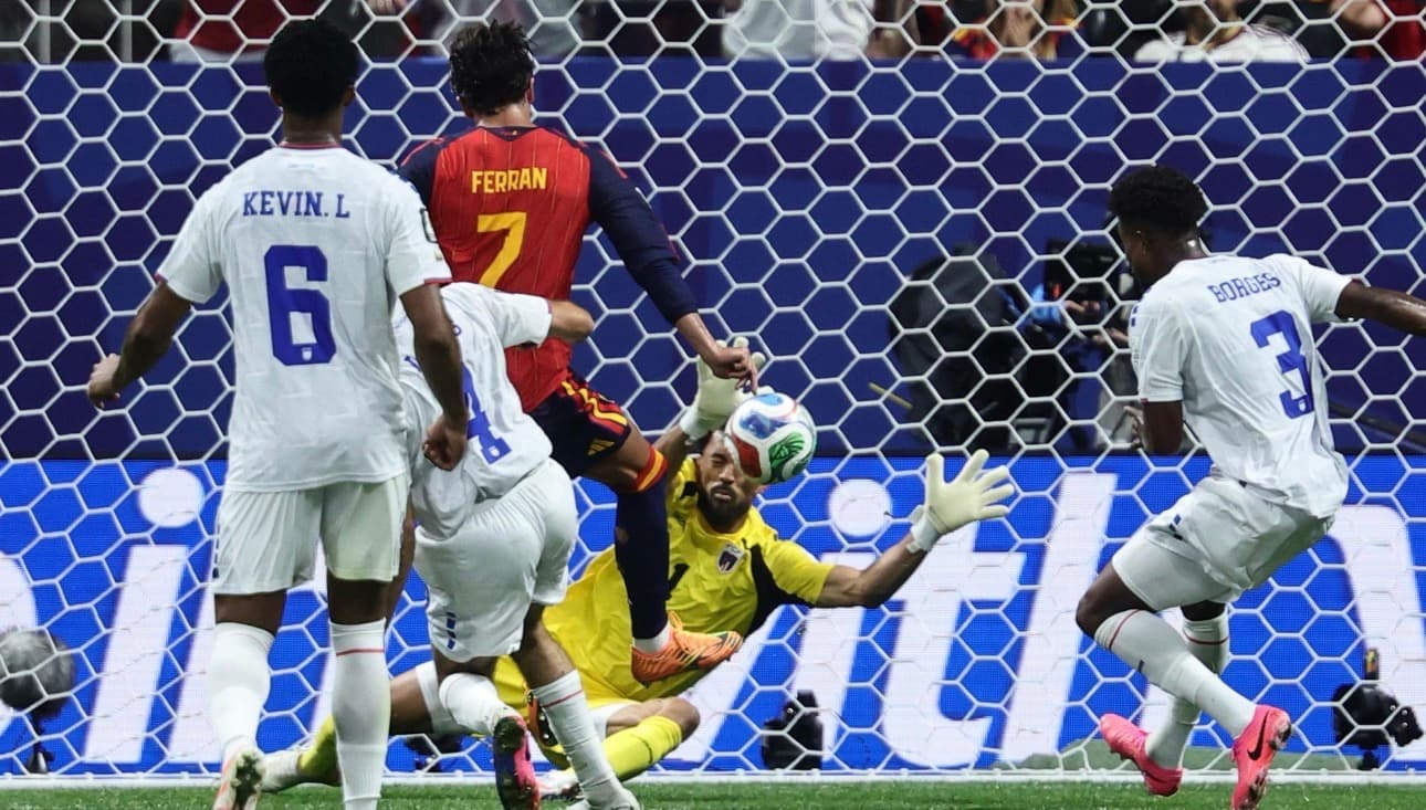 España revive fantasmas del Mundial