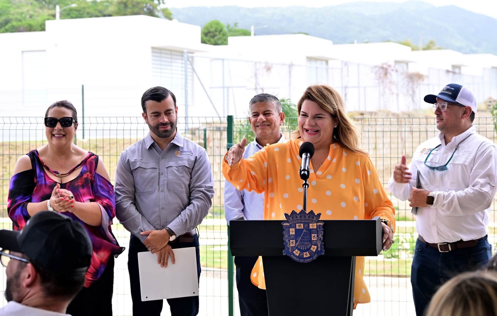 Gobernadora anuncia más de $91.5 millones en fondos de FEMA para proyectos de reconstrucción