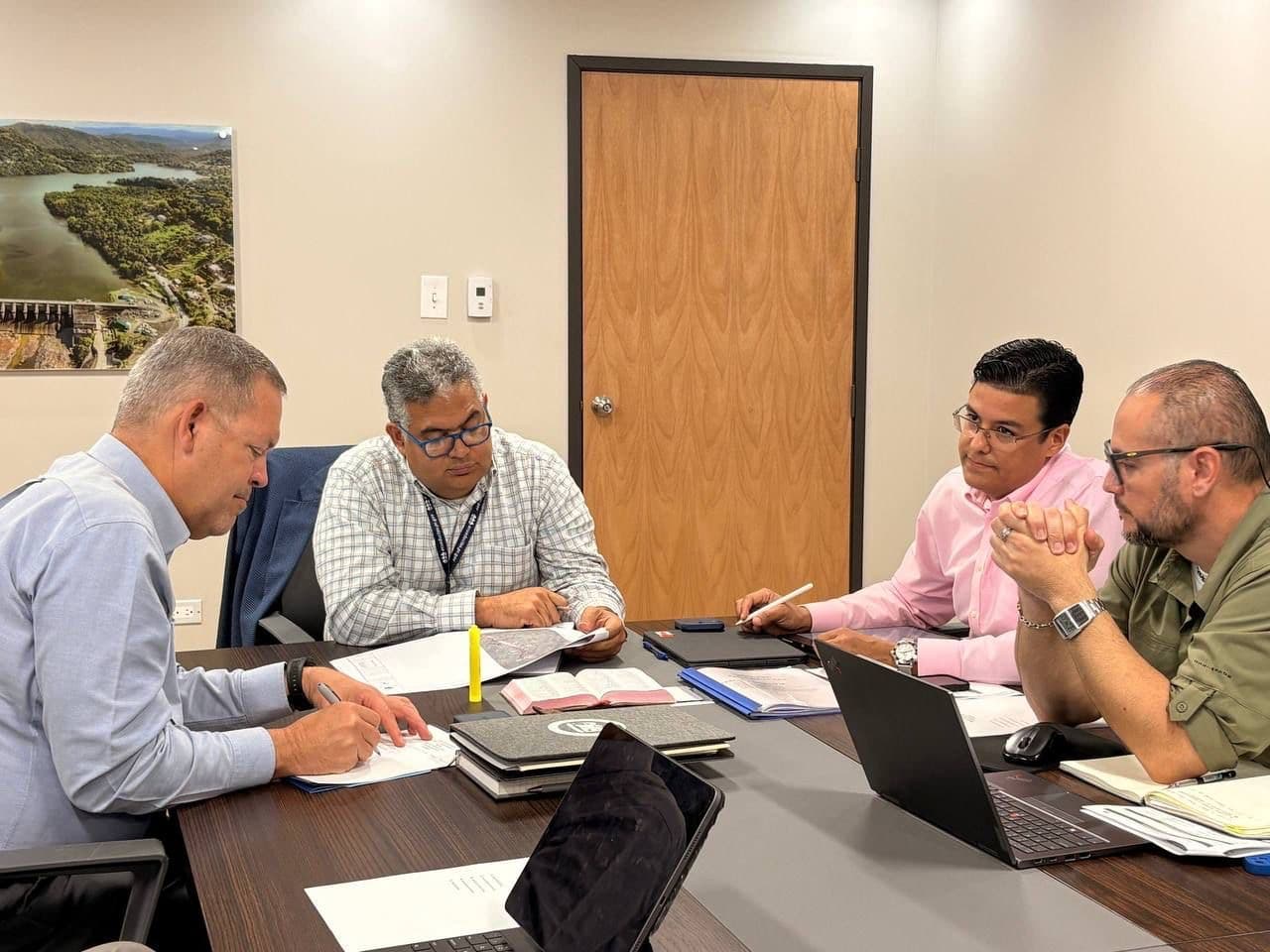 AAA sostiene reuniones de trabajo con alcaldes de Orocovis y Bayamón