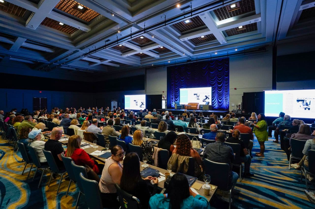 Éxito rotundo la Convención Anual de la Asociación de Abogados