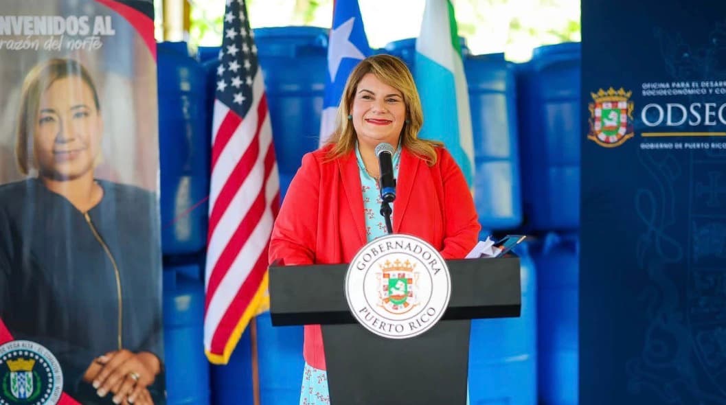 Gobernadora garantiza estabilidad a organizaciones que combaten la violencia de género asegurando $679,671 en fondos estatales