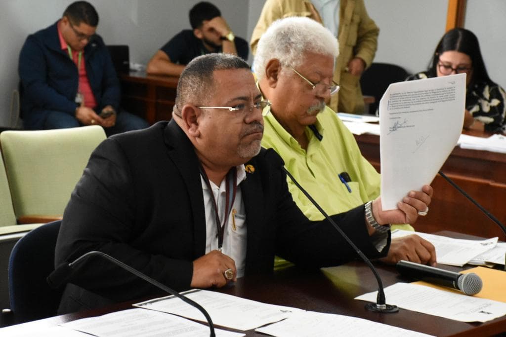 CODEPOLA pide extender vigencia de licencias de armas por retrasos en entrega de tarjetas
