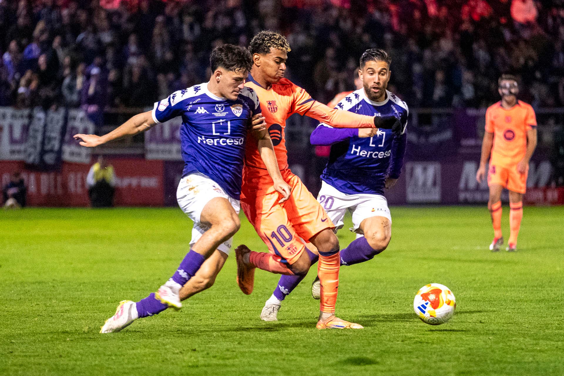 Christensen y Rashford clasifican al Barcelona en el tramo final