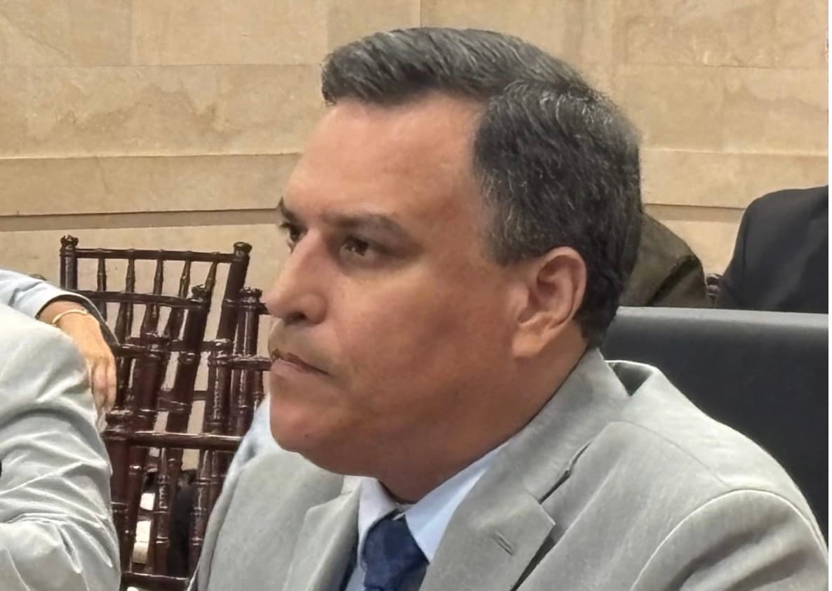 Empleados de tribunales piden trabajar remoto y a 4 días por los costos de gasolina