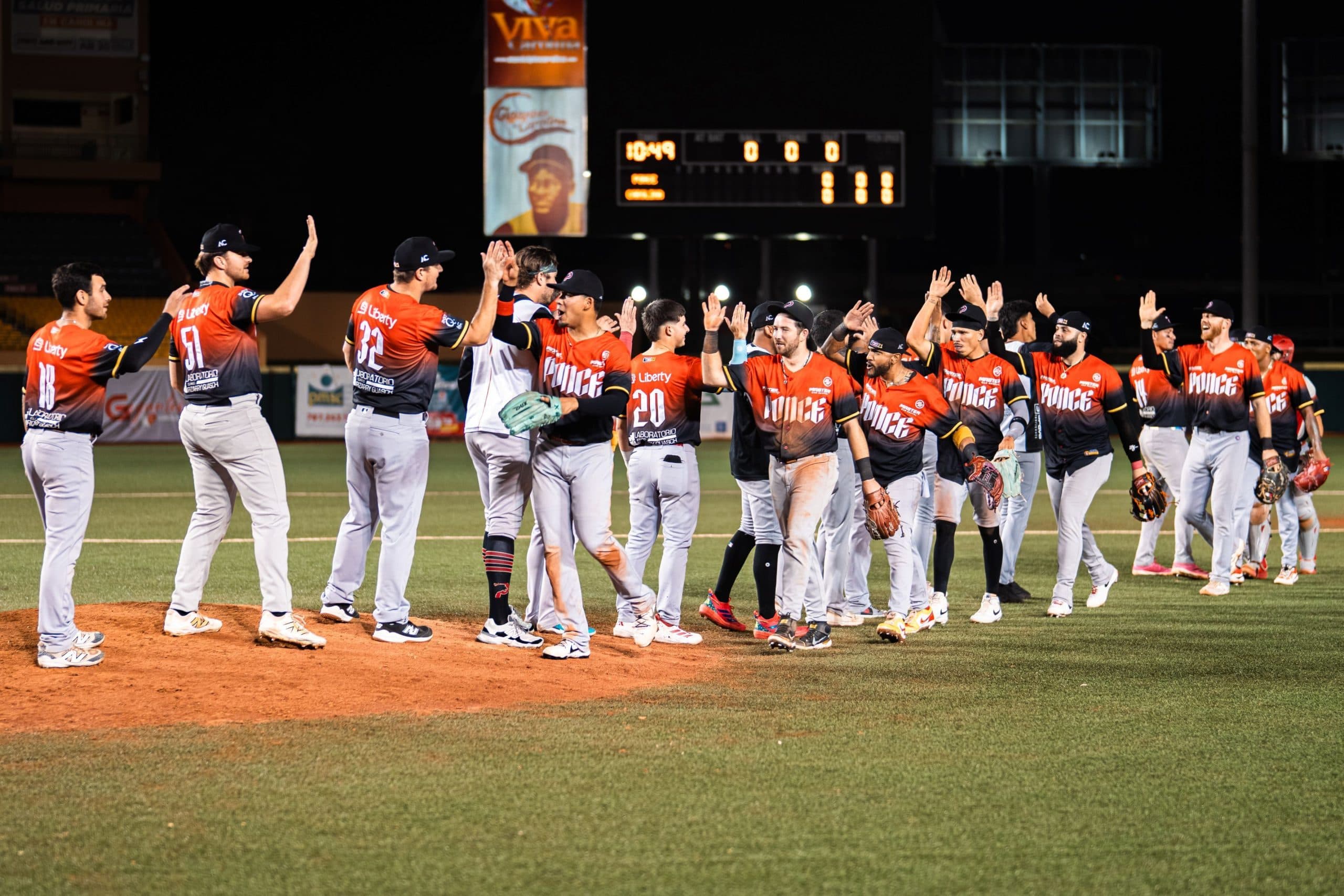 Leones y Cangrejeros a la revancha 54 años después