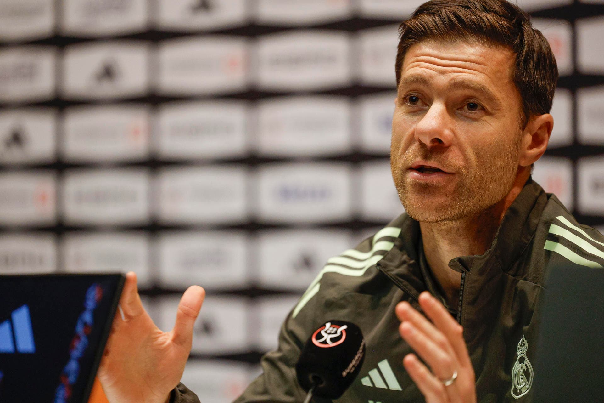 Xabi Alonso se despide con elegancia: "Me voy con respeto, gratitud y orgullo"