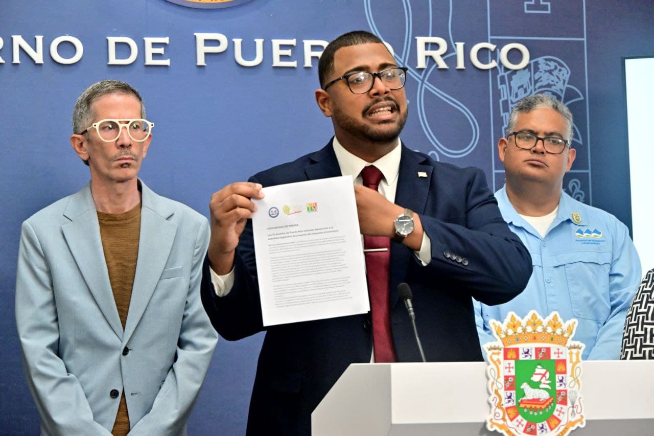 Gobierno impulsa medidas en salud, energía, pensiones y desarrollo económico