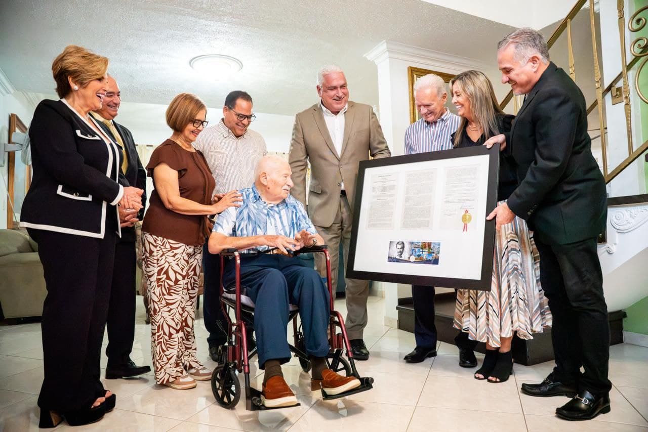 Senado de Puerto Rico reconoce a Don Ramón Luis Rivera