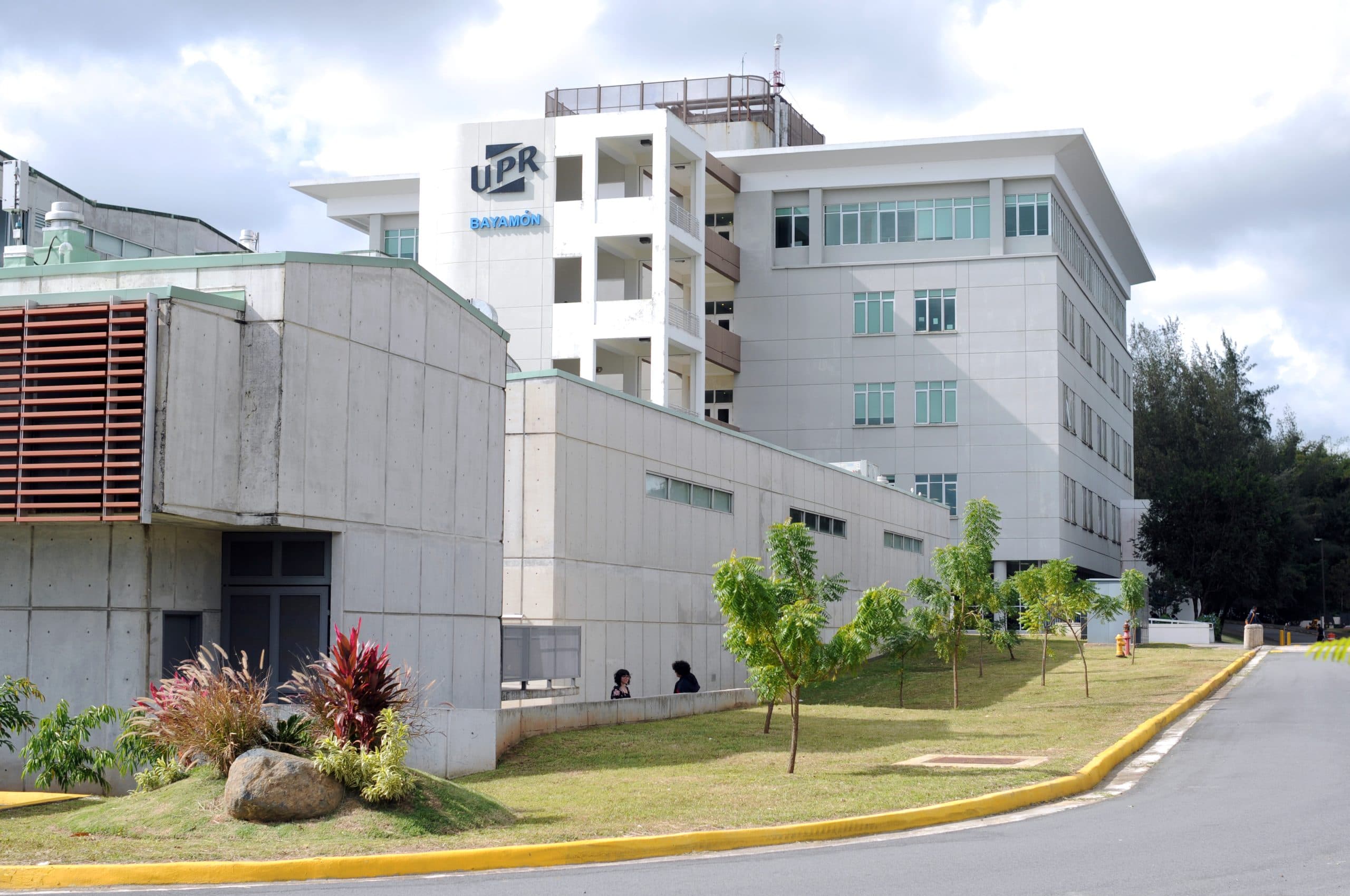 UPR Bayamón retoma clases de forma remota ante huelga de sindicato