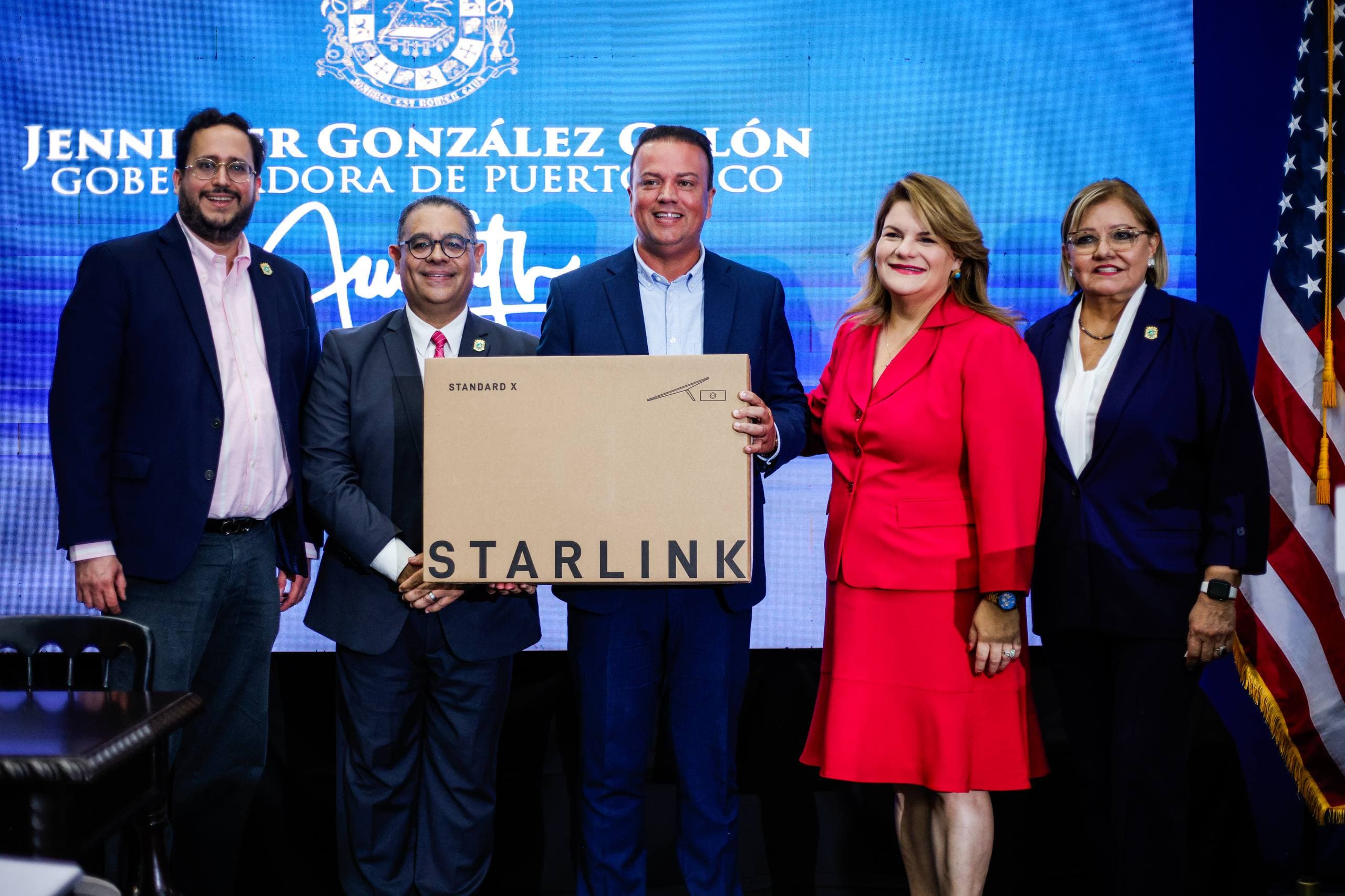 Entregan 102 antenas Starlink para mantener comunicaciones durante emergencias