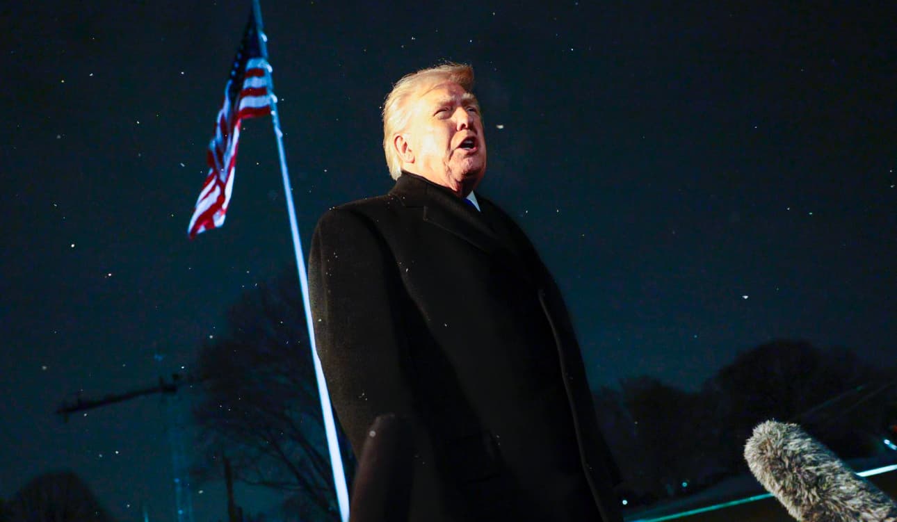 Trump insiste en que las elecciones en EE.UU. están "amañadas" y son "fraudulentas"