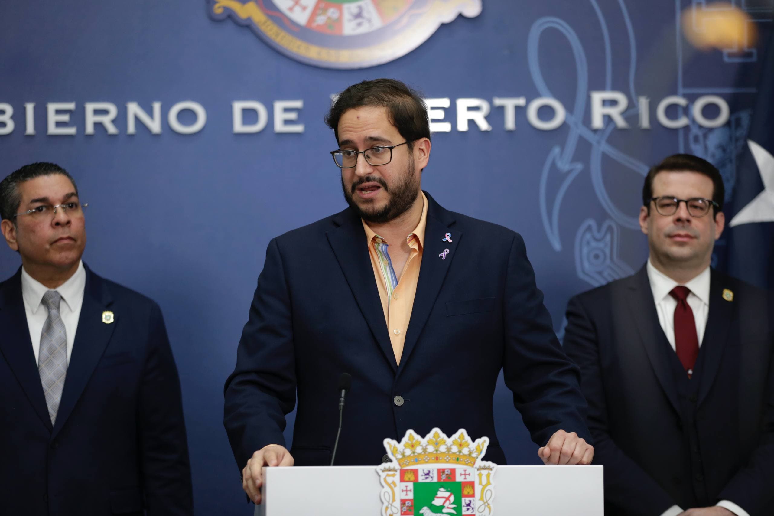 Extienden vigencia de marbetes con vencimiento en diciembre de 2025