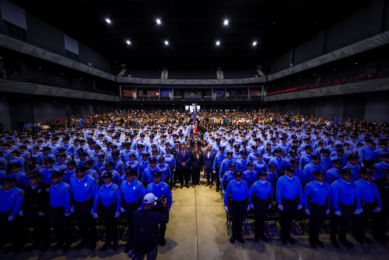 Cerca de 700 nuevos agentes se integran al servicio activo de la Policía