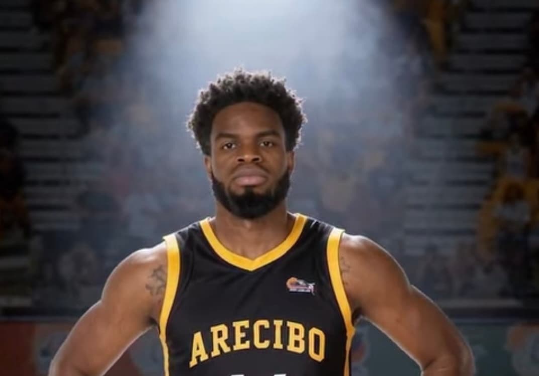 Capitanes anuncian firma del armador Derrick Walton Jr.