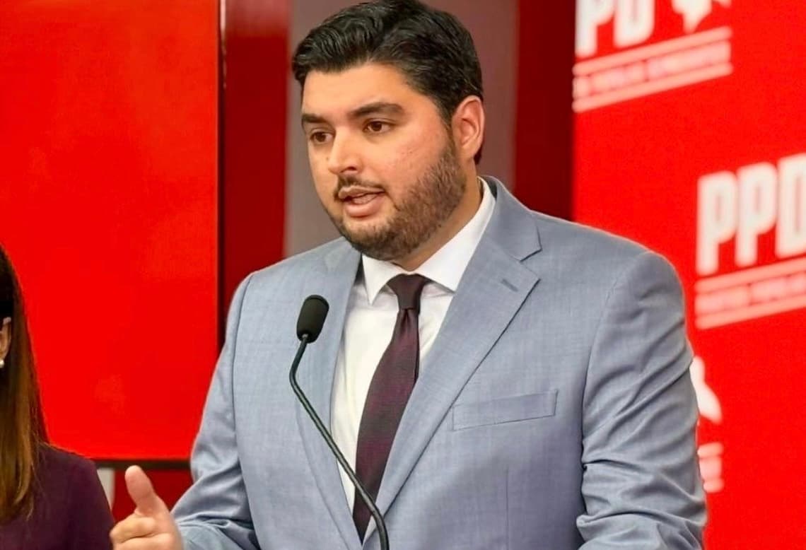 Renuncia hijo del senador Josian Santiago a oficina legislativa tras señalamientos de nepotismo