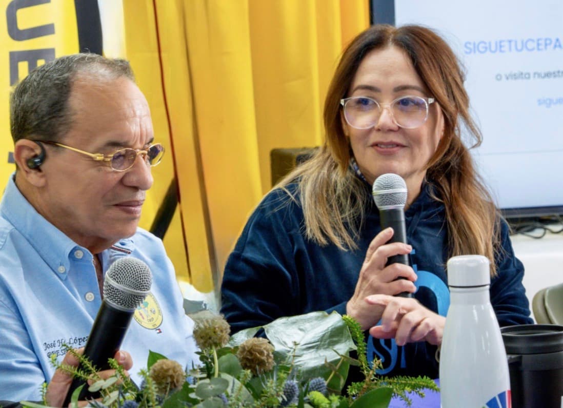 Colegio de Plomeros establece alianza para capacitar profesionales en sostenibilidad