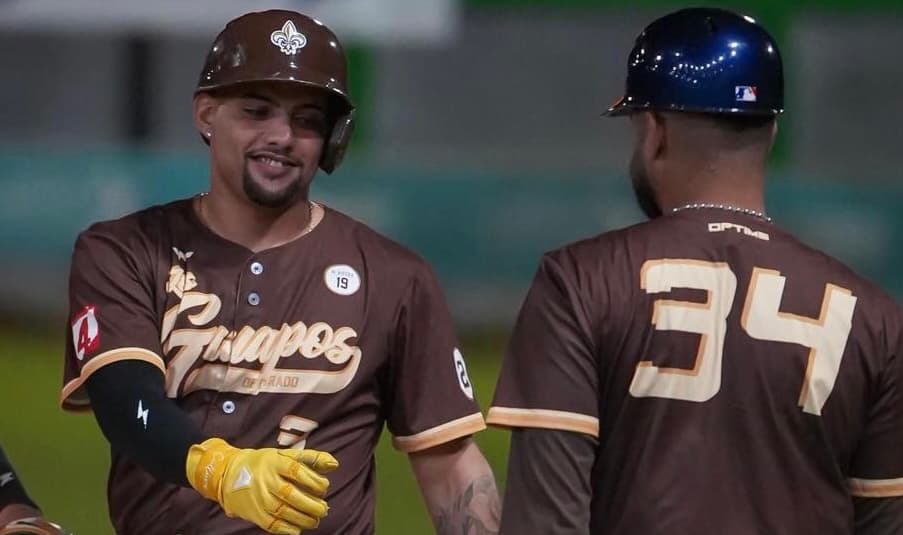 Victorias de Dorado, Guayanilla y Ceiba en la COLICEBA