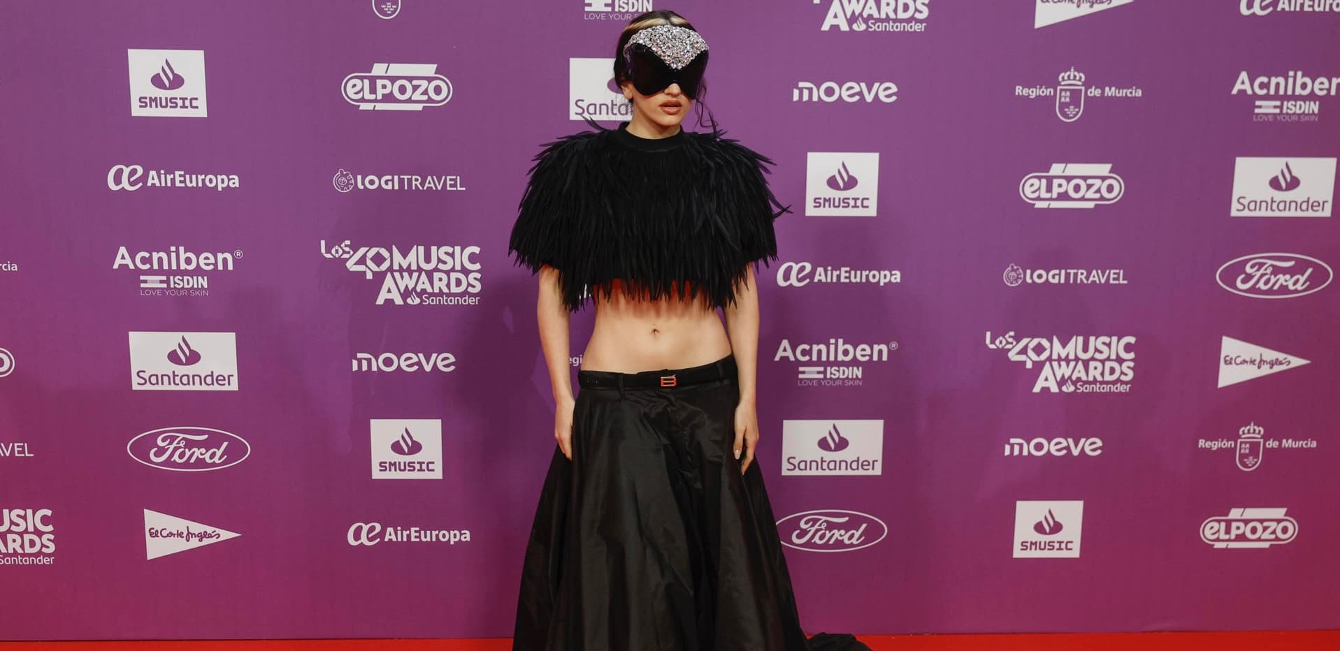 Rosalía interpreta 'La Perla' en el show de Jimmy Fallon