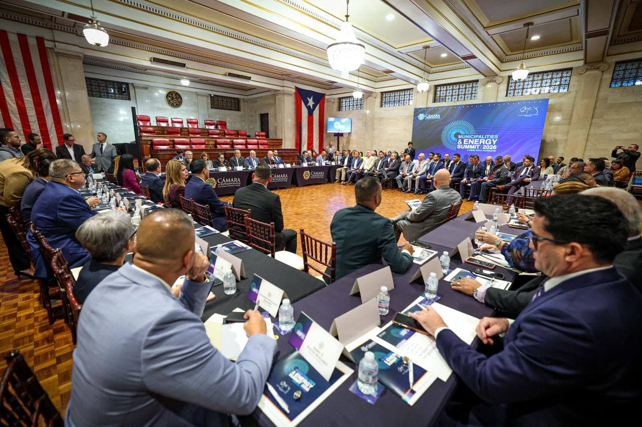 Federación de Alcaldes iniciará consulta con sus 37 municipios para someter recomendaciones al Negociado de Energía