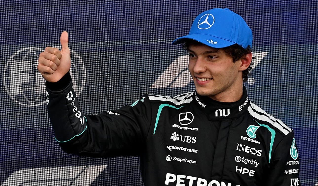 Antonelli retoma el control absoluto en Silverstone