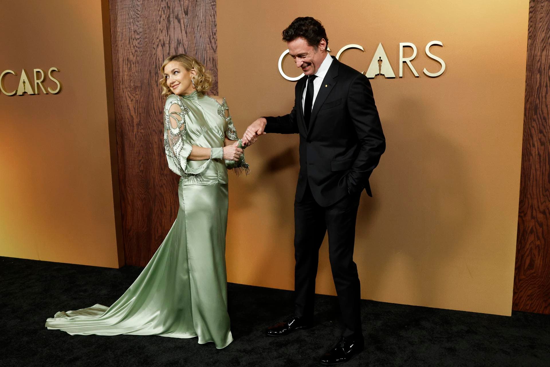 Hugh Jackman y Kate Hudson unen sus voces en 'Song Sung Blue', una historia de amor "real"