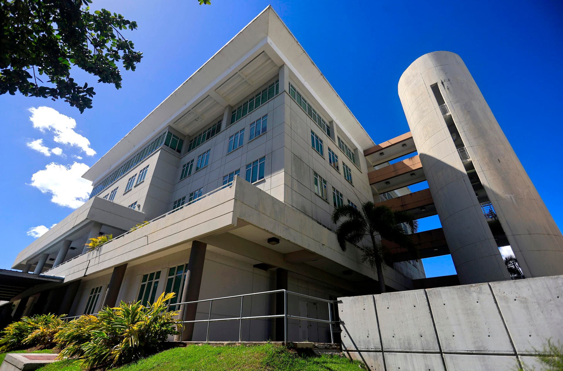 Académicos ensalzan el vínculo cultural e histórico entre Puerto Rico y España
