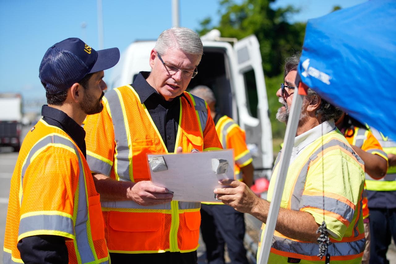 Puerto Rico busca incorporarse al programa federal de licencias para conductores comerciales