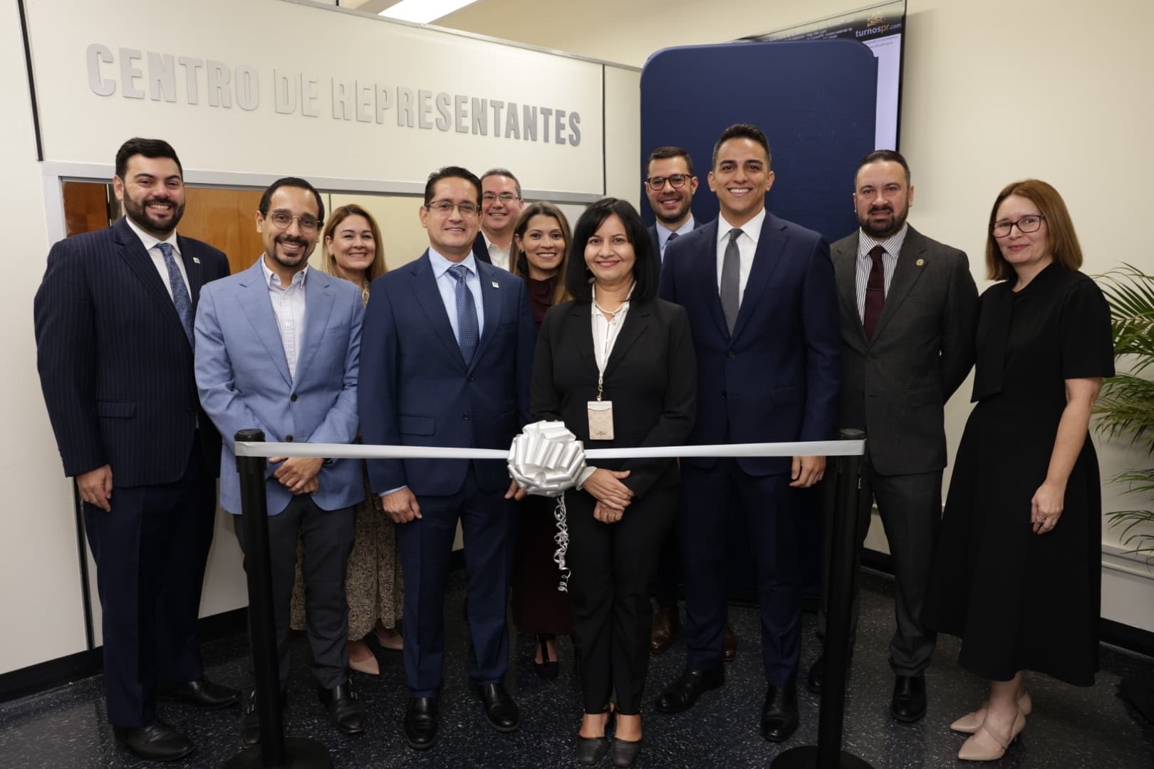 Hacienda inaugura nuevo Centro de Representantes para agilizar servicios a contribuyentes