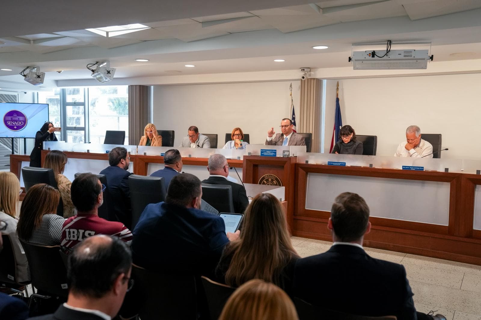 Surgen reparos en el Senado a medida de administración para autorizar vehículos todo terreno en vías públicas