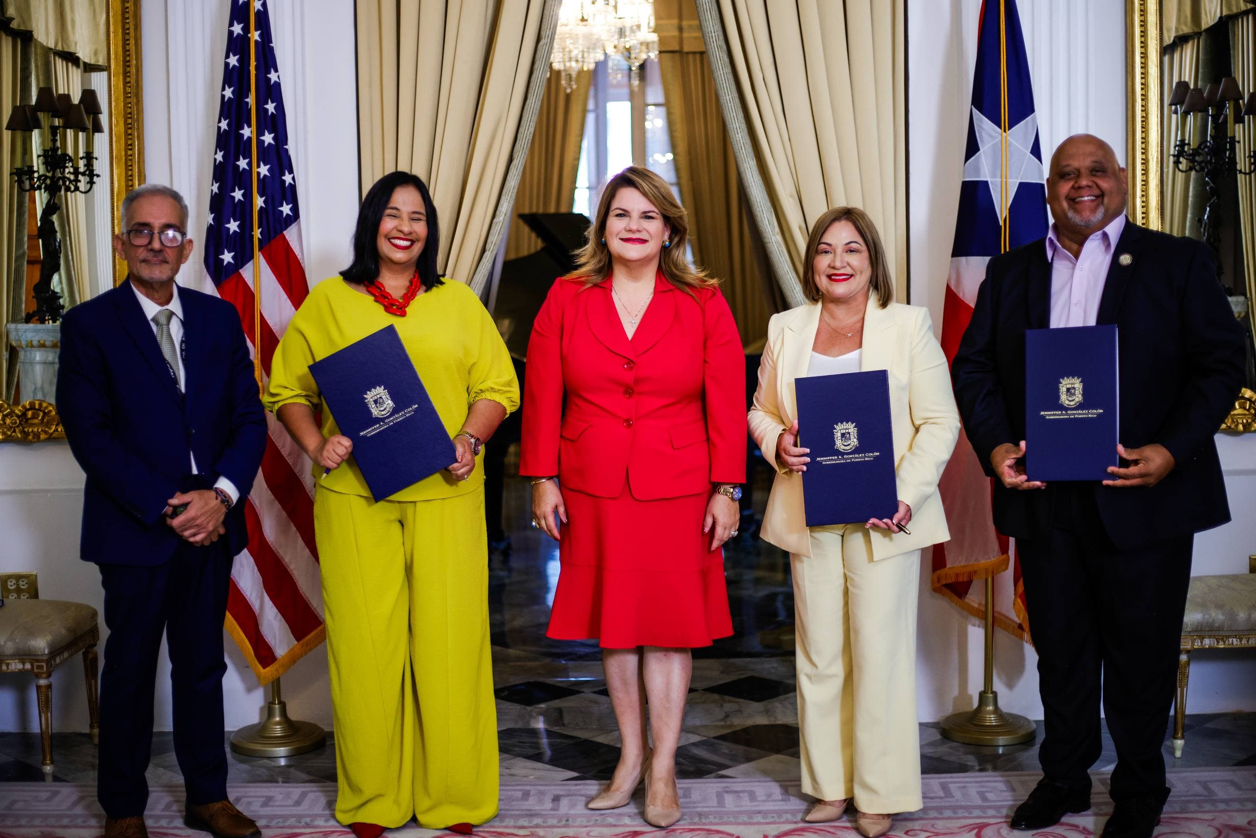 Gobernadora aprueba revisión integral de los planes de ordenación territorial de Aguas Buenas, Guayama y Morovis