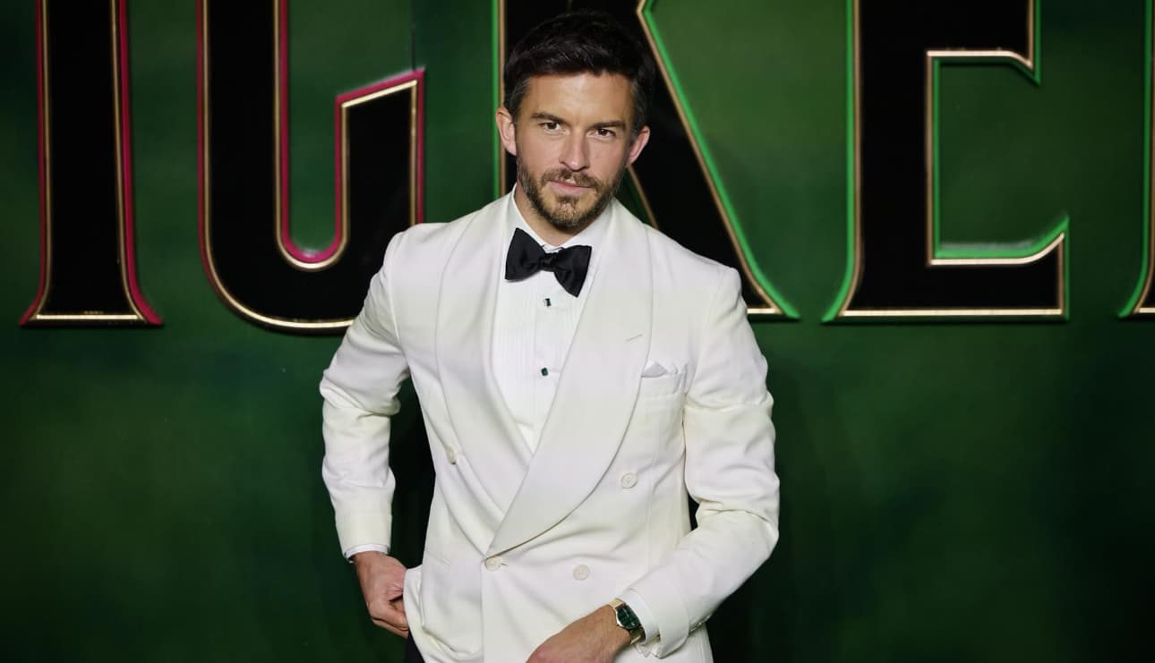 Actor británico Jonathan Bailey es elegido por People como el hombre más sexy del mundo