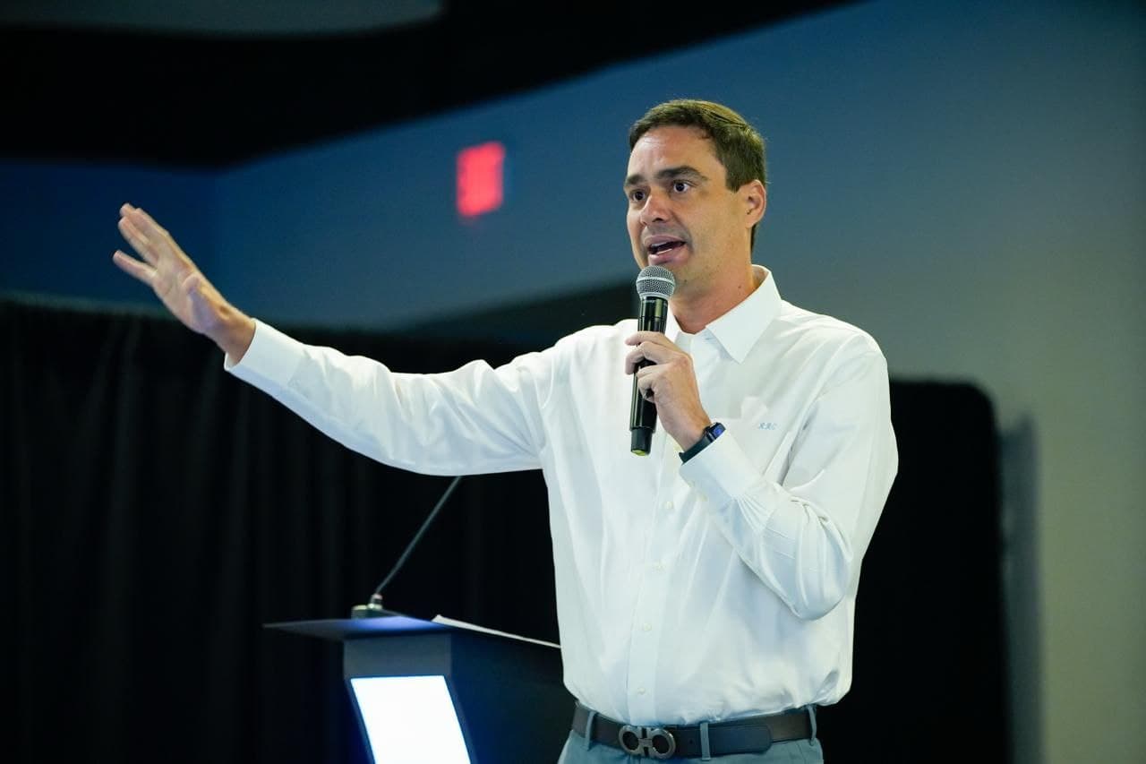 Presidente de la Asociación de Abogados, Ramón Rosario.