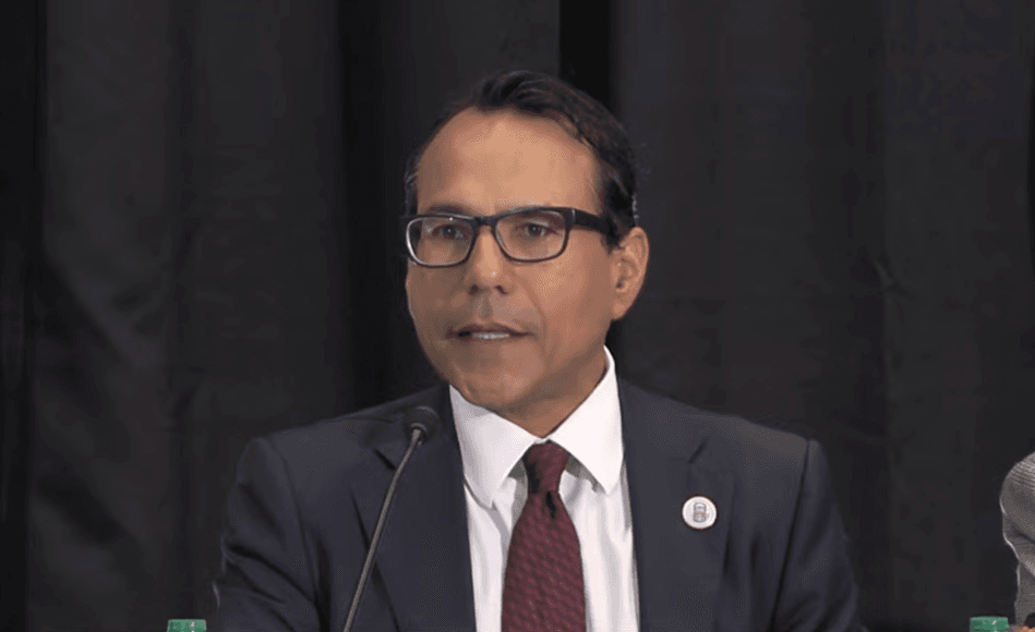 Advierten a la gobernadora que proyecto que extiende días sin IVU para ‘Back to School’ no se puede firmar